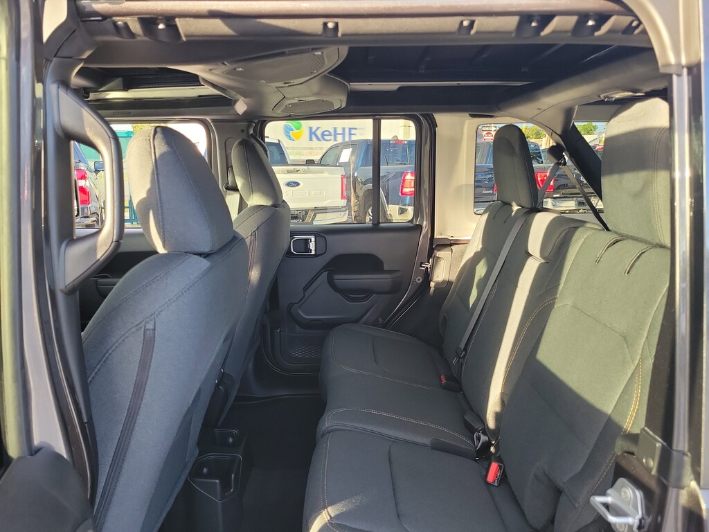 New 2026 Jeep Wrangler Sport S Sport S 4x4