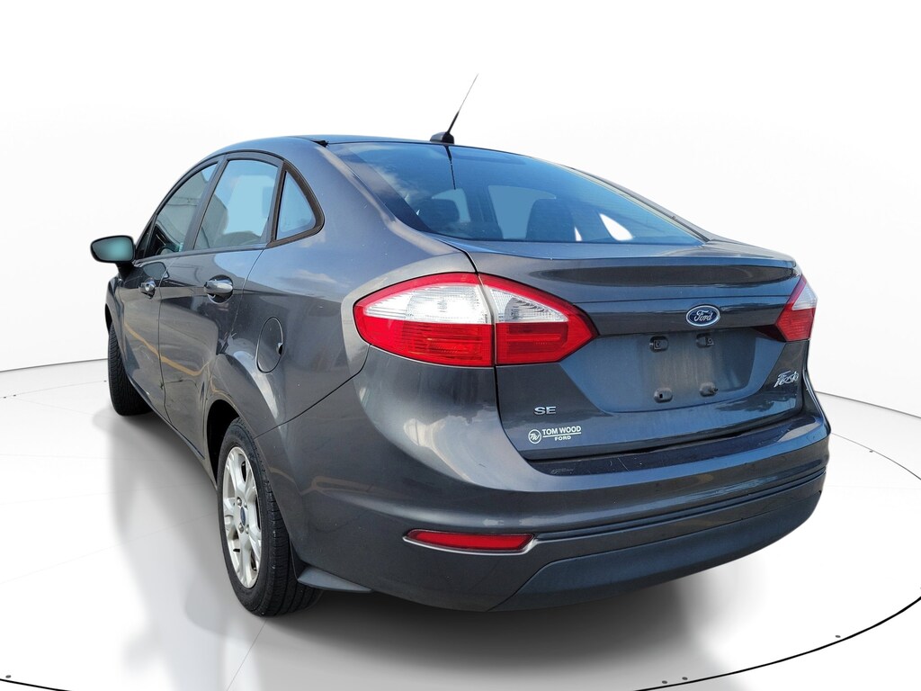 Used 2016 Ford Fiesta SE Sedan