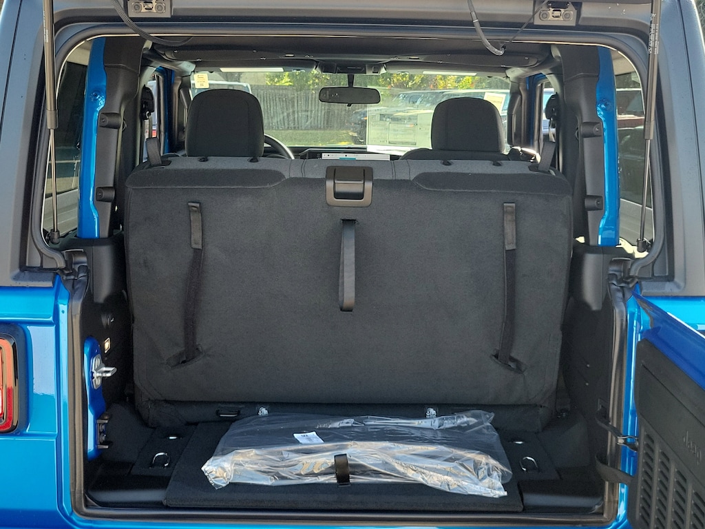 New 2026 Jeep Wrangler Sport Sport 4x4