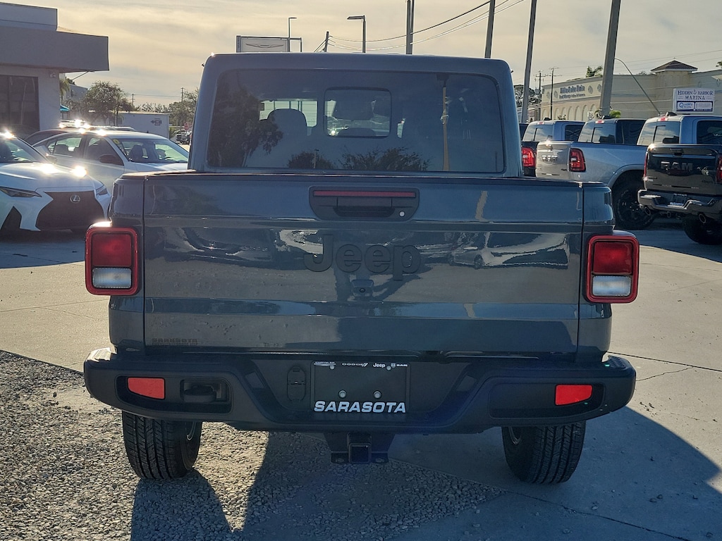 New 2026 Jeep Gladiator Sport S Sport S 4x4