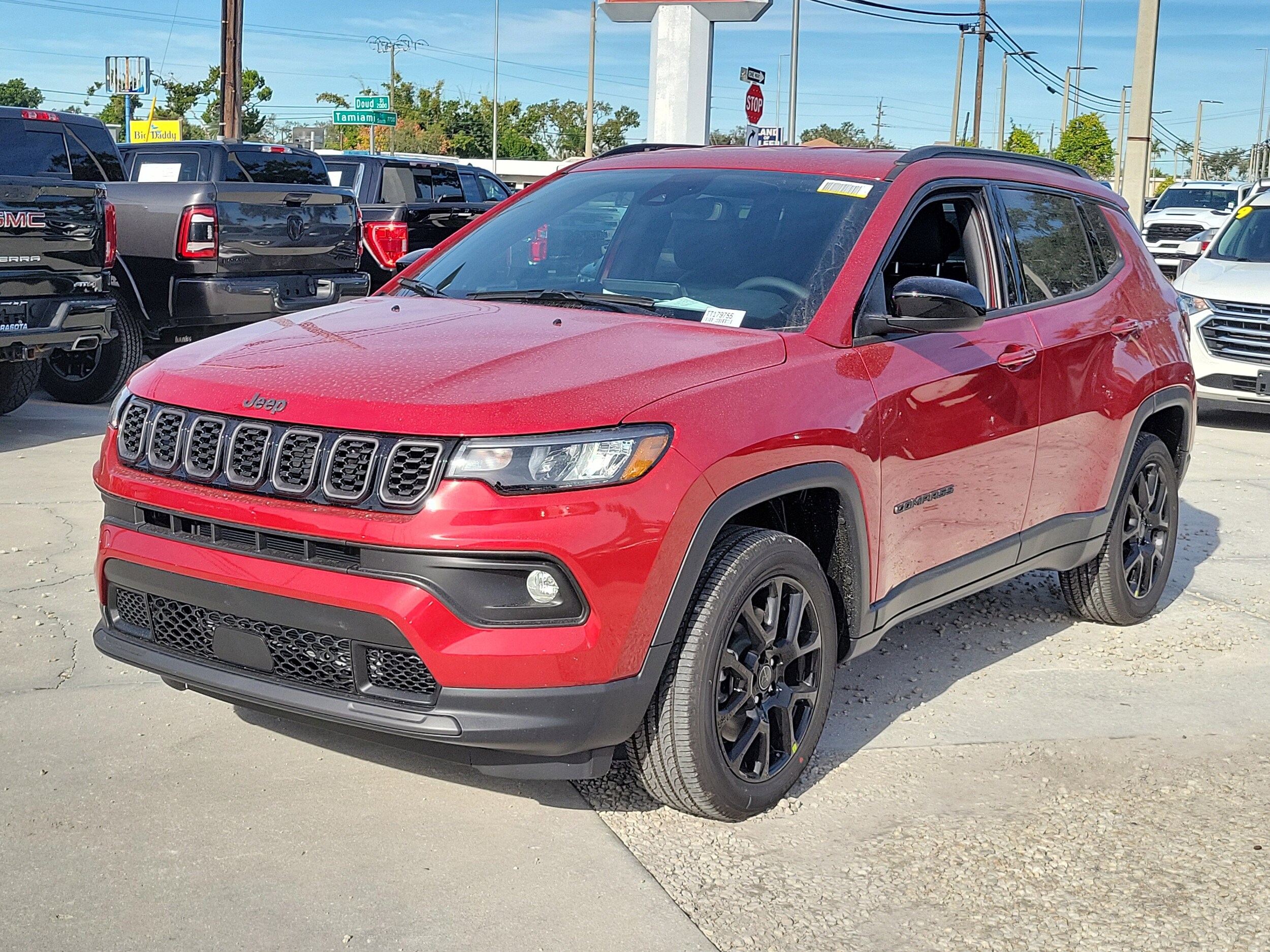 2026 Jeep Compass Latitude Altitude photo 2