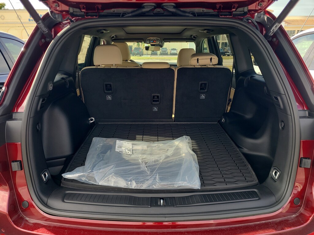 New 2025 Jeep Grand Cherokee Limited Limited 4x4