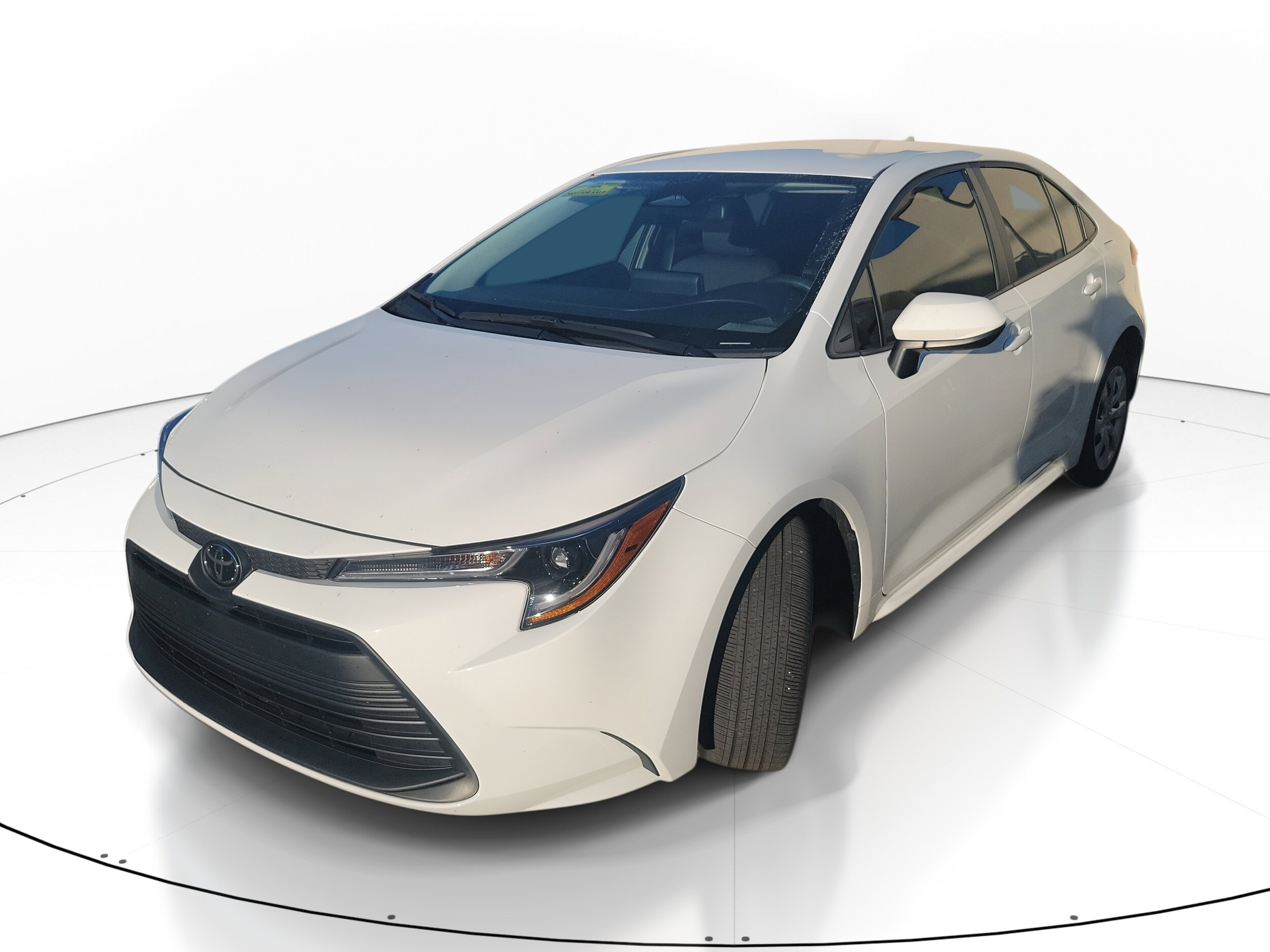 2024 Toyota Corolla LE photo 2