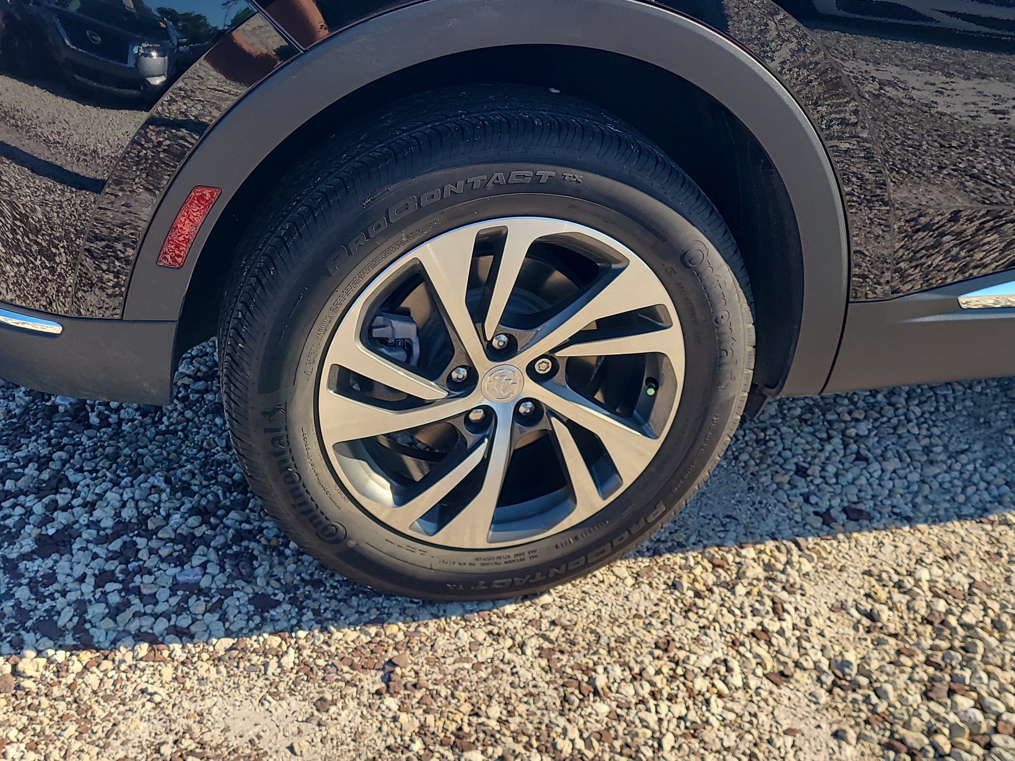 Used 2021 Buick Envision Essence FWD Essence