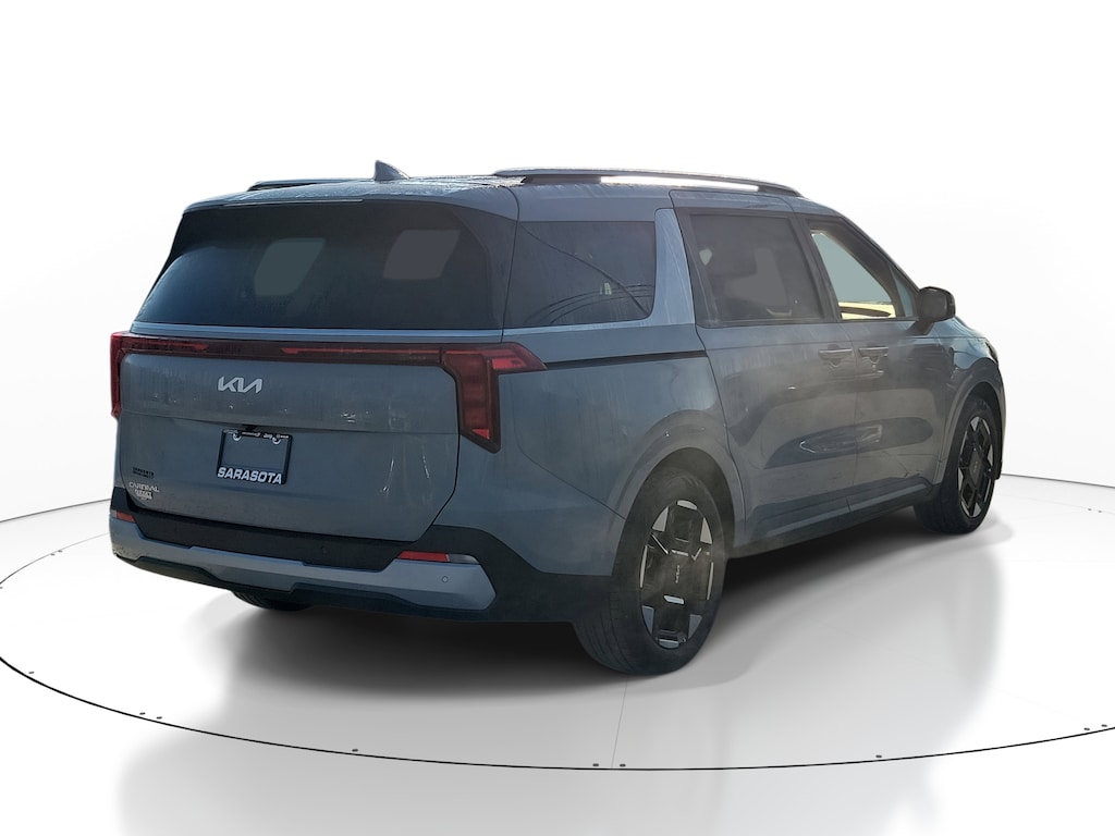 Used 2025 Kia Carnival EX EX FWD