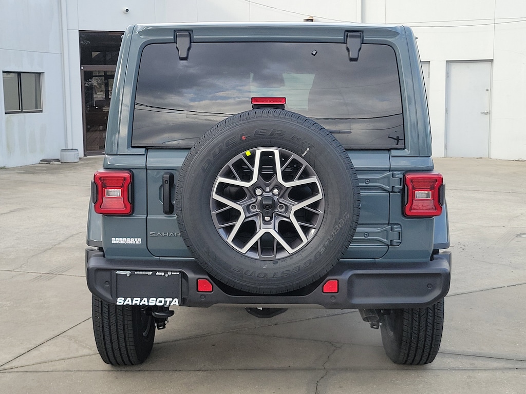 New 2026 Jeep Wrangler Sahara Sahara 4x4