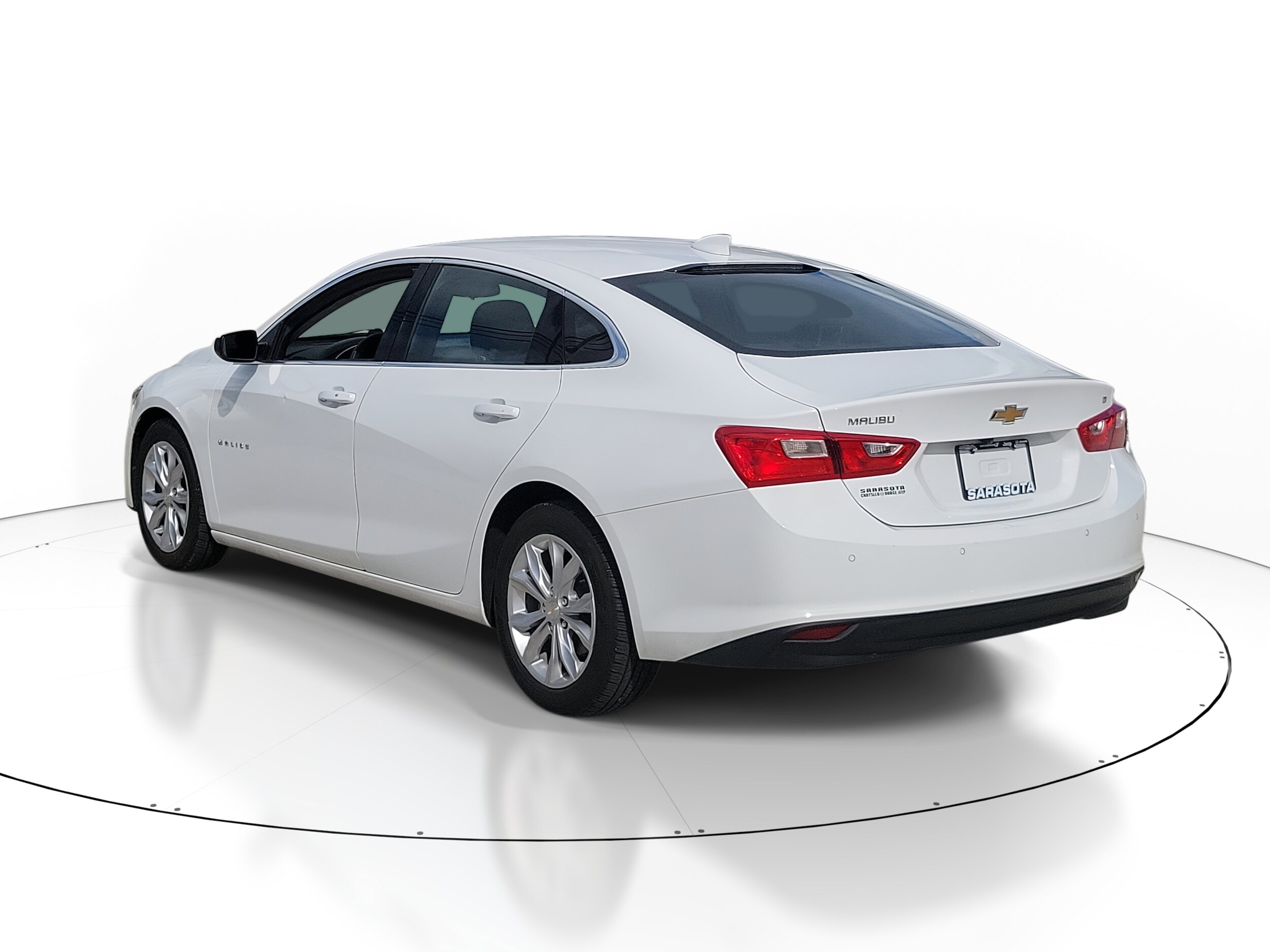 2024 Chevrolet Malibu 1LT photo 2