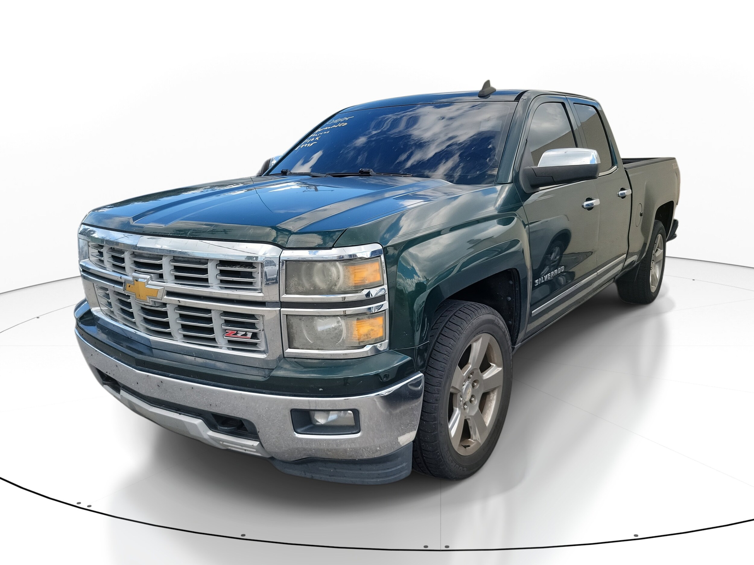 2015 Chevrolet Silverado 1500 LTZ photo 2