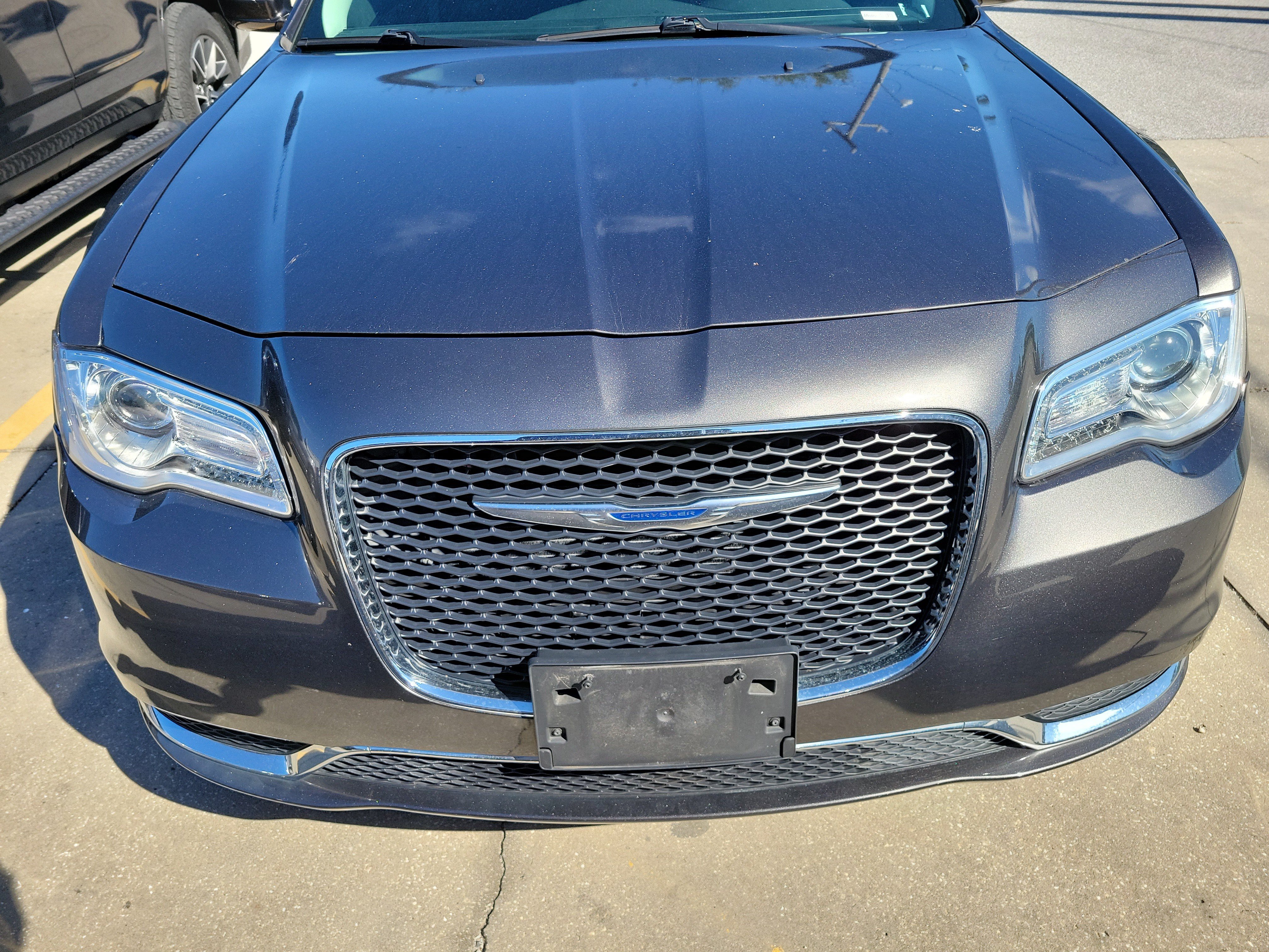 2019 Chrysler 300