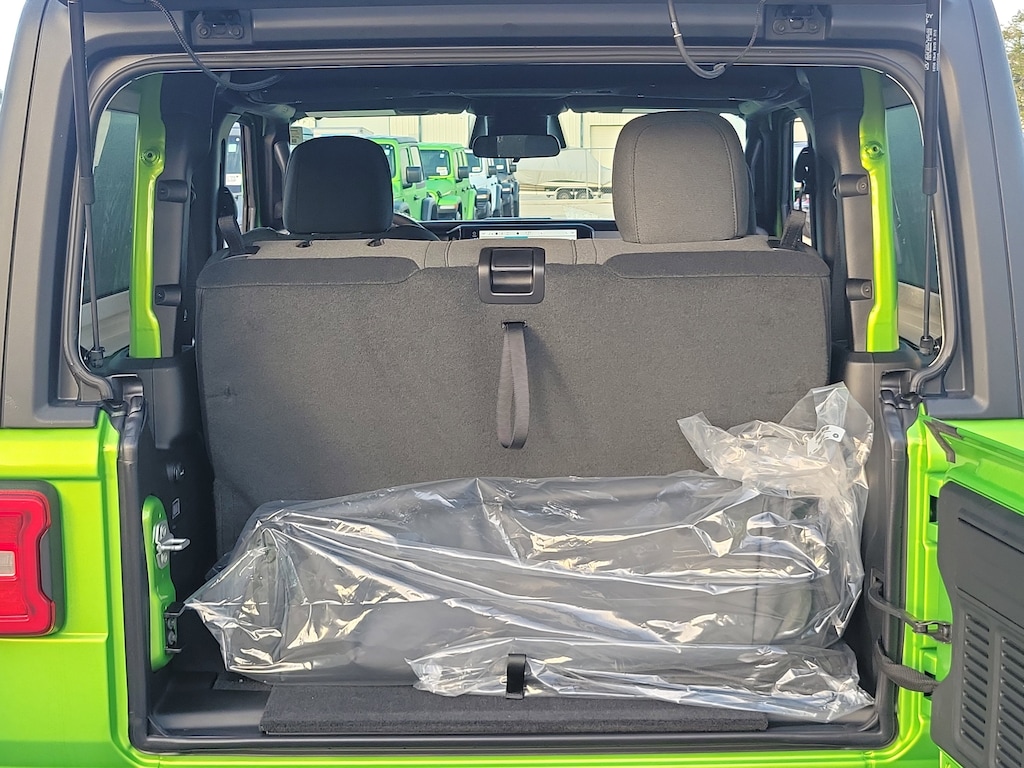 New 2026 Jeep Wrangler Sport S Sport S 4x4