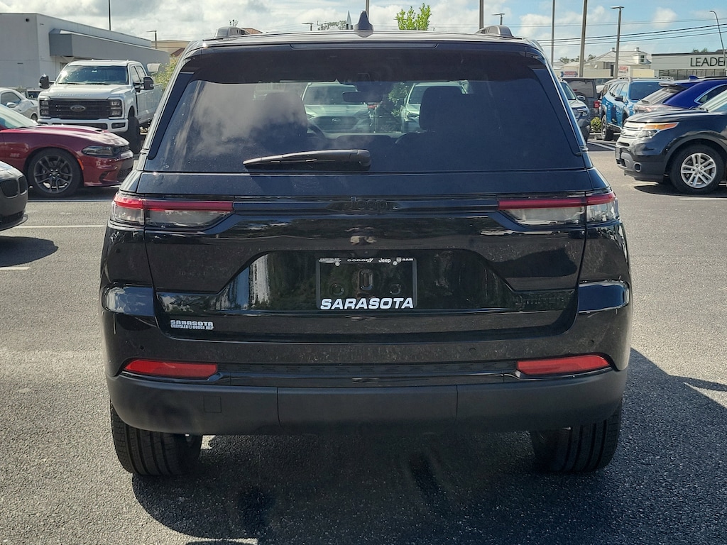 New 2025 Jeep Grand Cherokee Limited Limited 4x4