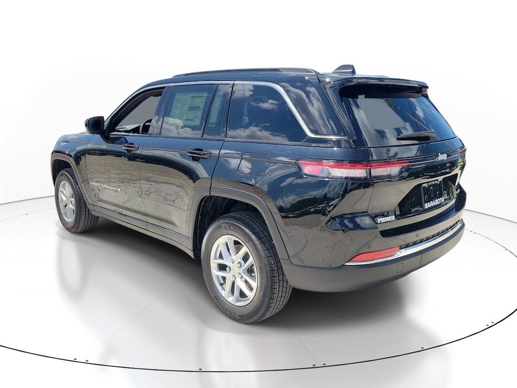 New 2026 Jeep Grand Cherokee Laredo X Laredo X 4x2
