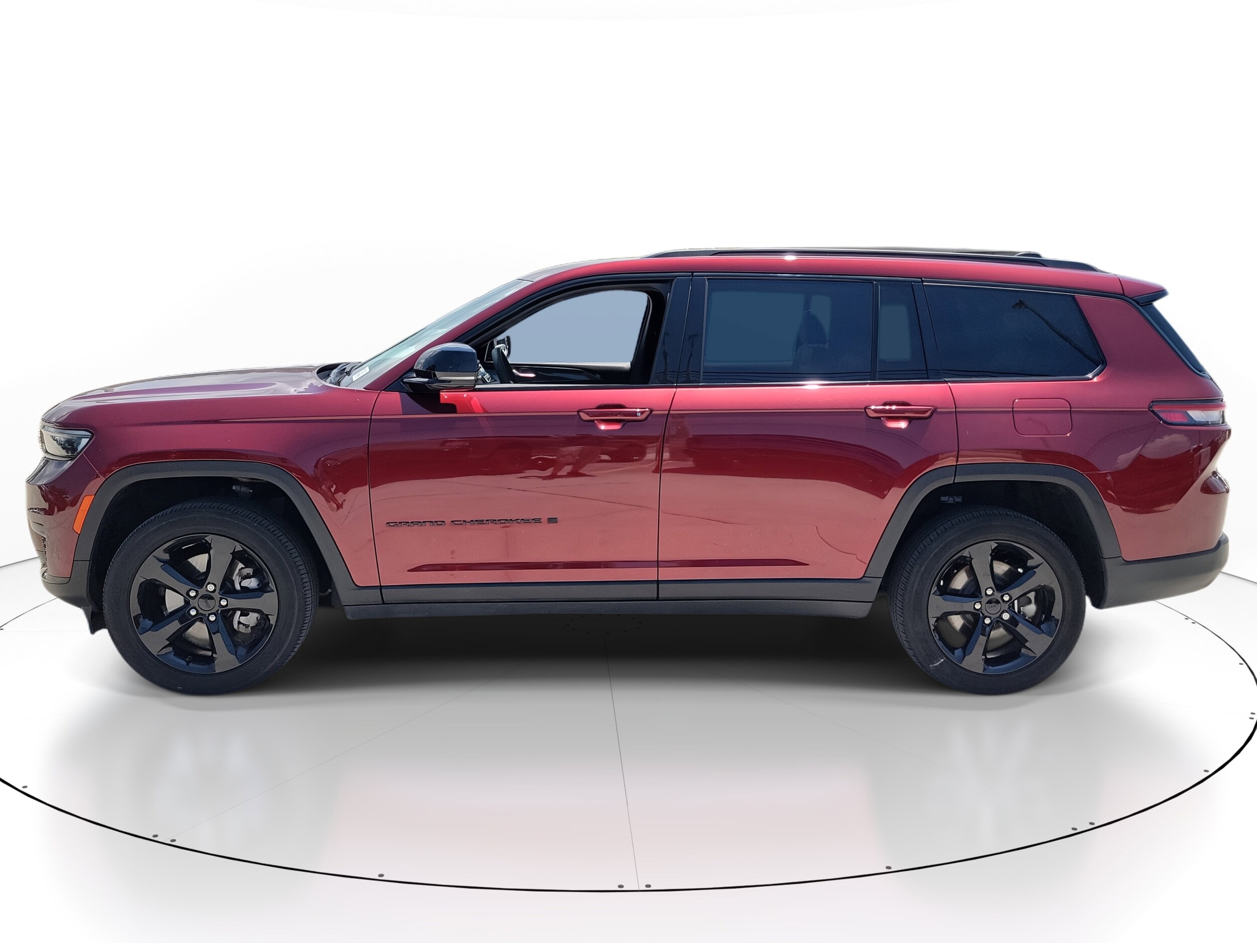 2023 Jeep Grand Cherokee Altitude photo 2