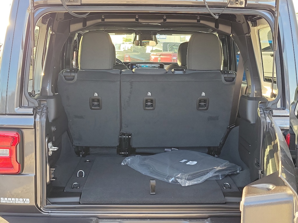 New 2026 Jeep Wrangler Sport S Sport S 4x4