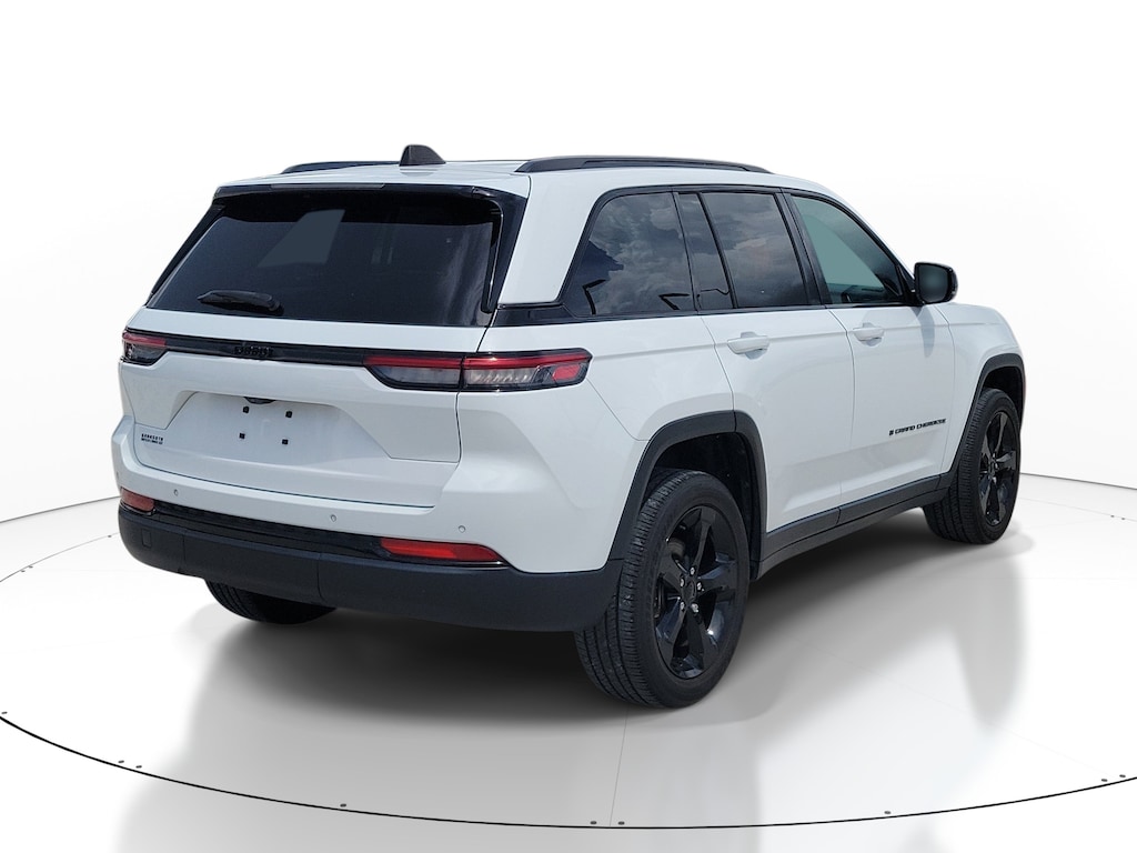 Used 2024 Jeep Grand Cherokee Altitude X Altitude X 4x2