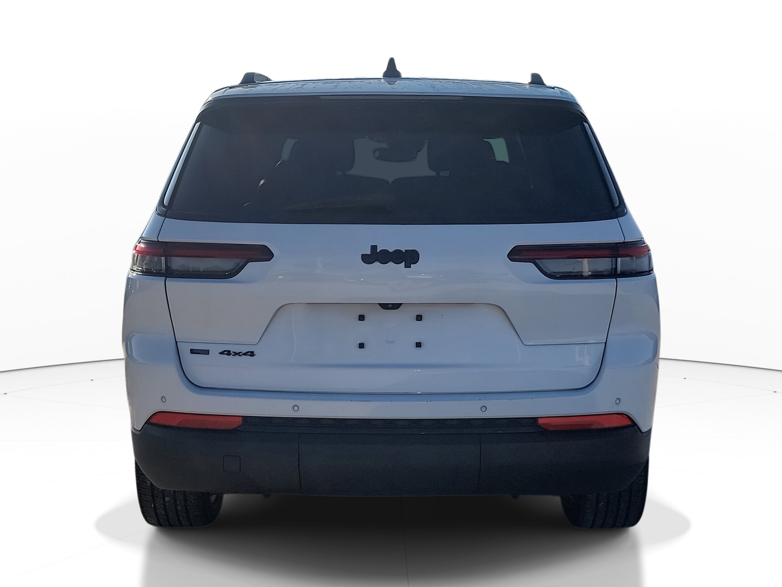 2021 Jeep Grand Cherokee Altitude photo 4