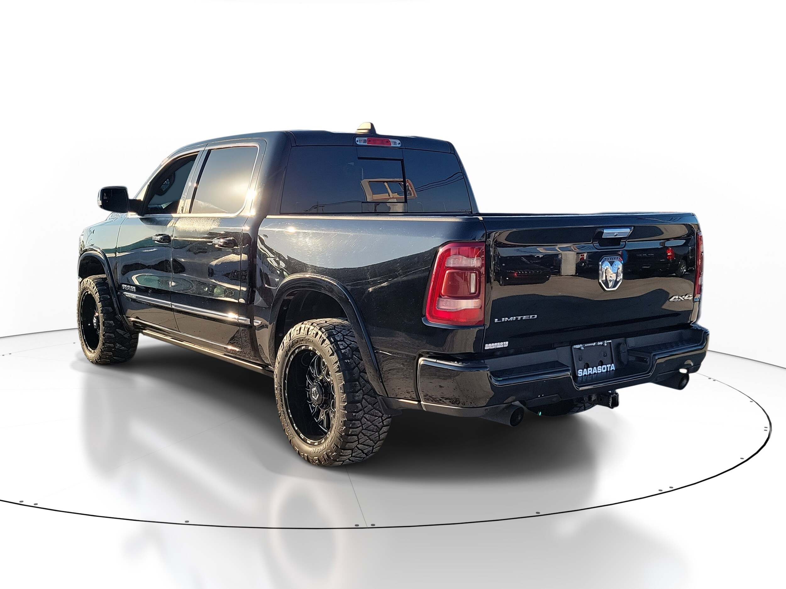 2021 Ram 1500 Limited photo 3