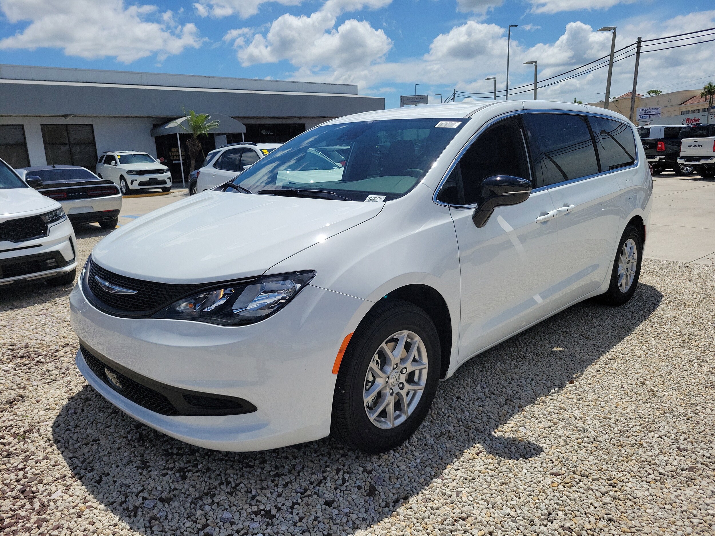 2026 Chrysler Voyager LX photo 2