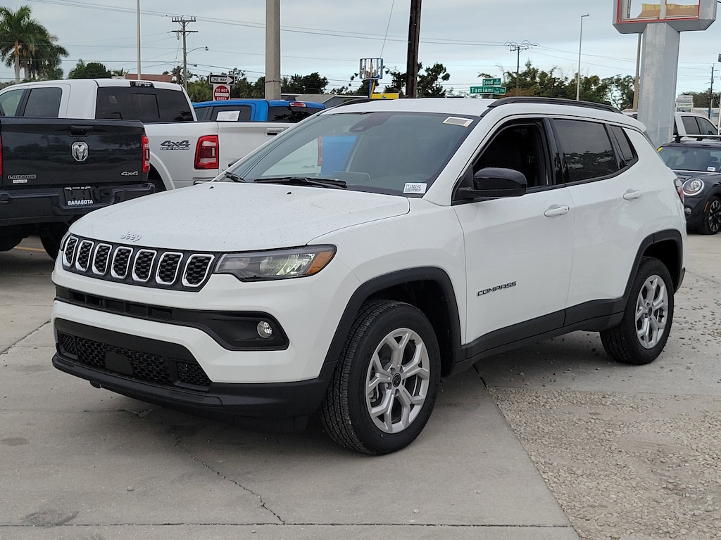 New 2026 Jeep Compass Latitude Latitude 4x4