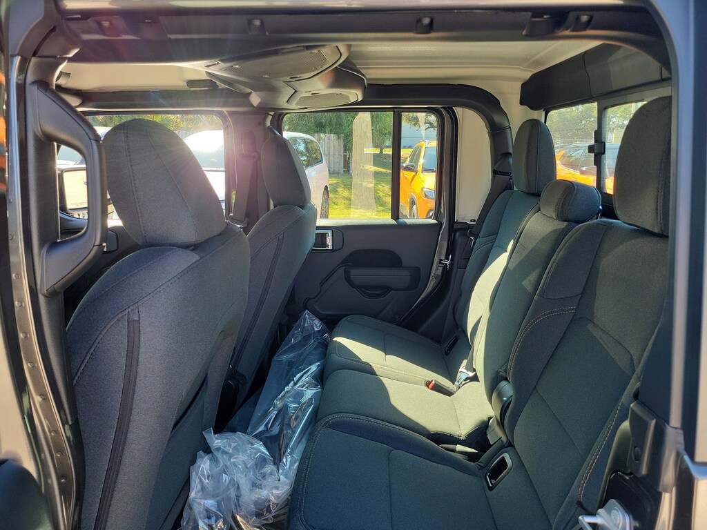 New 2026 Jeep Gladiator Sport Sport 4x4