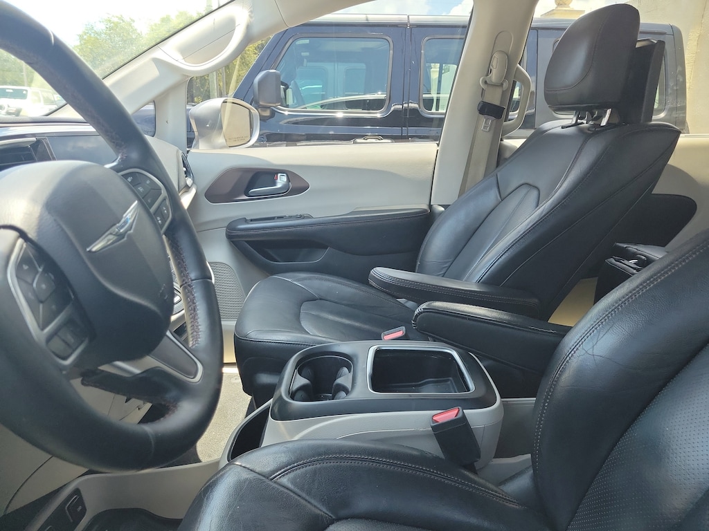 Used 2017 Chrysler Pacifica Touring-L Plus Touring-L Plus FWD