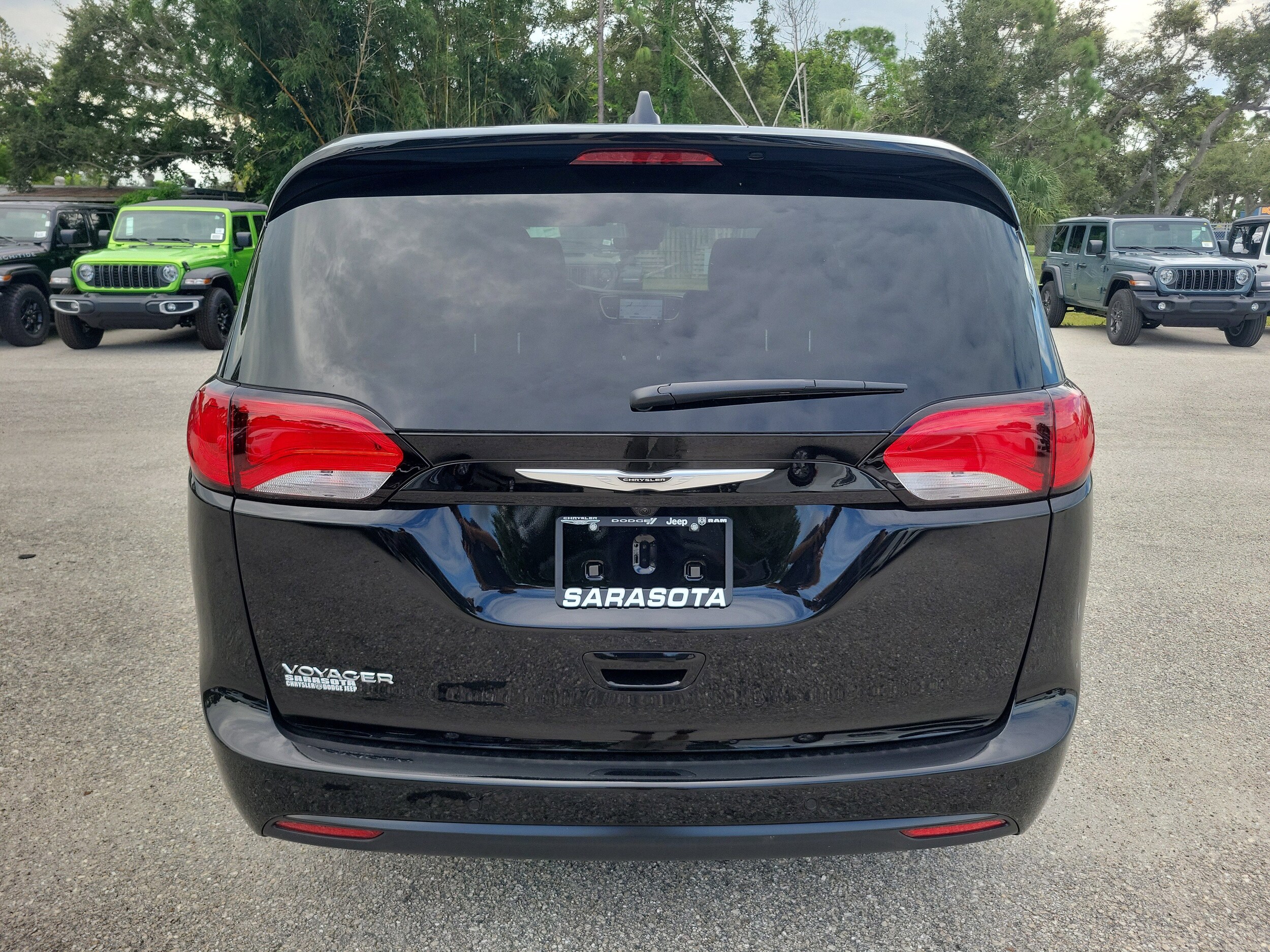 2026 Chrysler Voyager LX photo 2