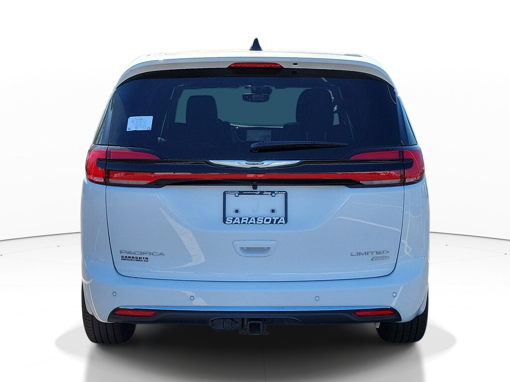 New 2026 Chrysler Pacifica Limited Limited AWD