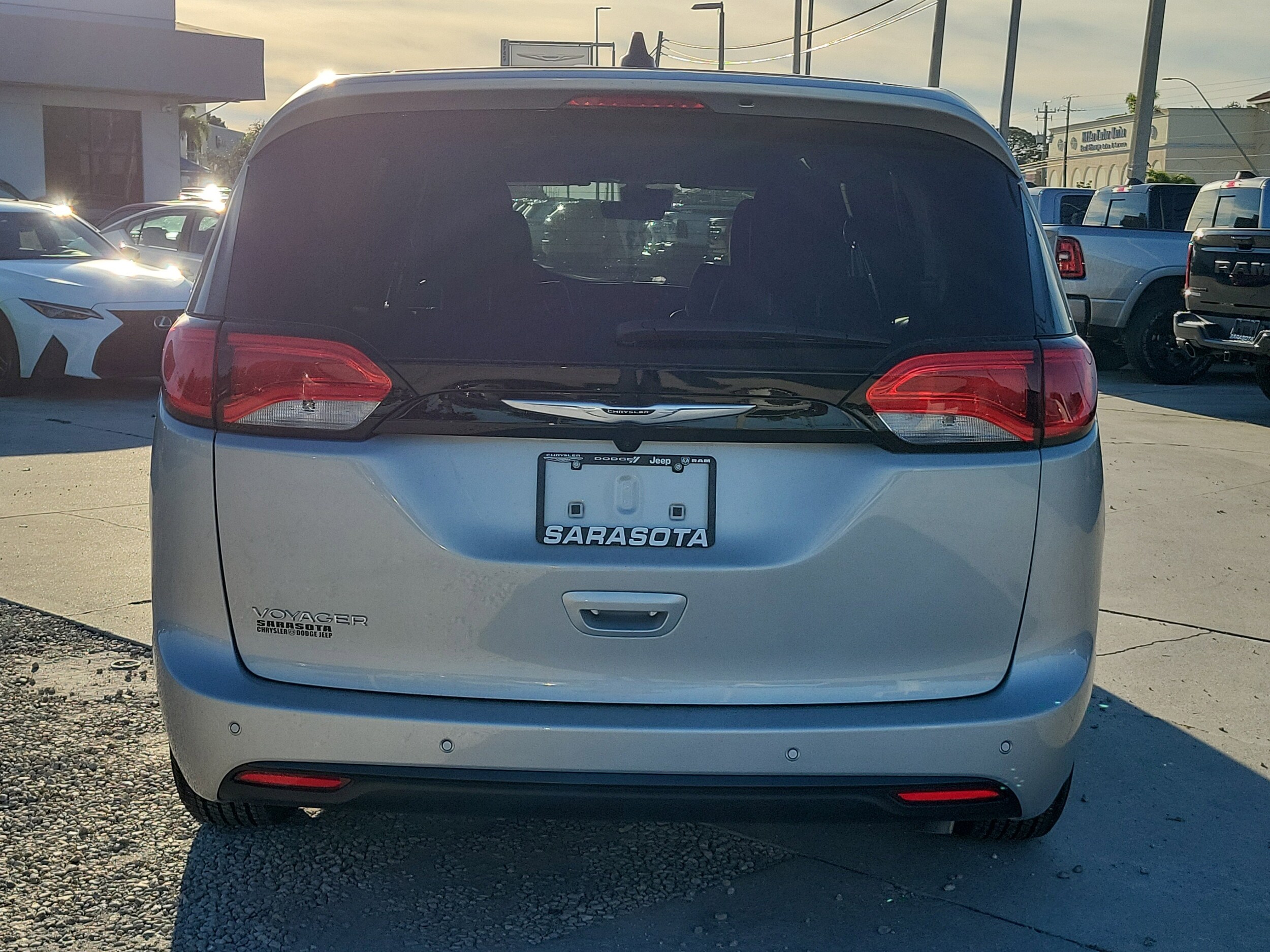 2026 Chrysler Voyager LX photo 3