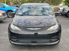 2026 Chrysler Voyager LX LX FWD