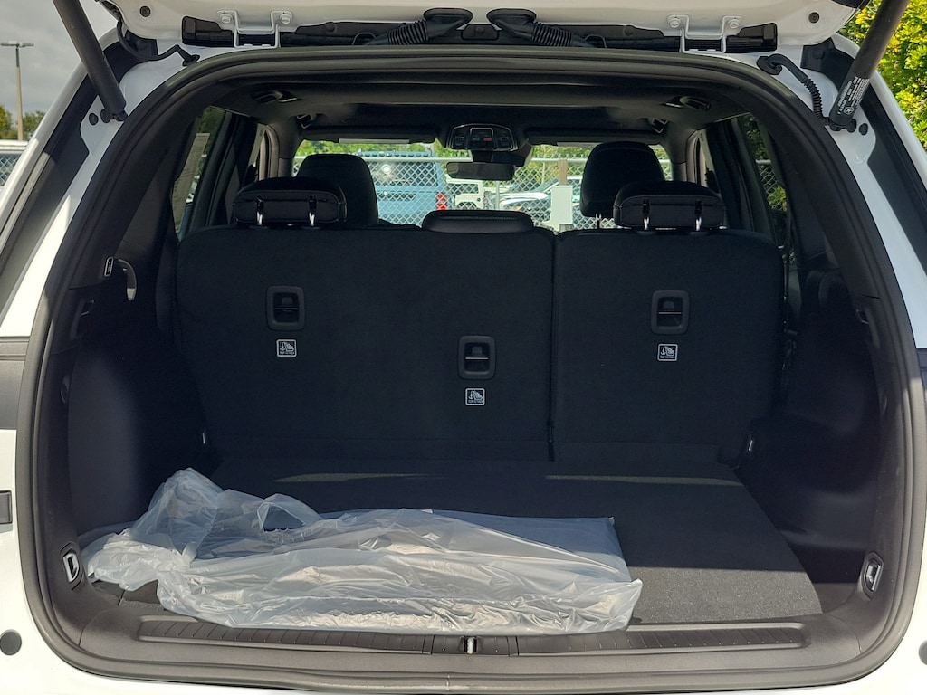 New 2025 Jeep Grand Cherokee Altitude X Altitude X 4x2