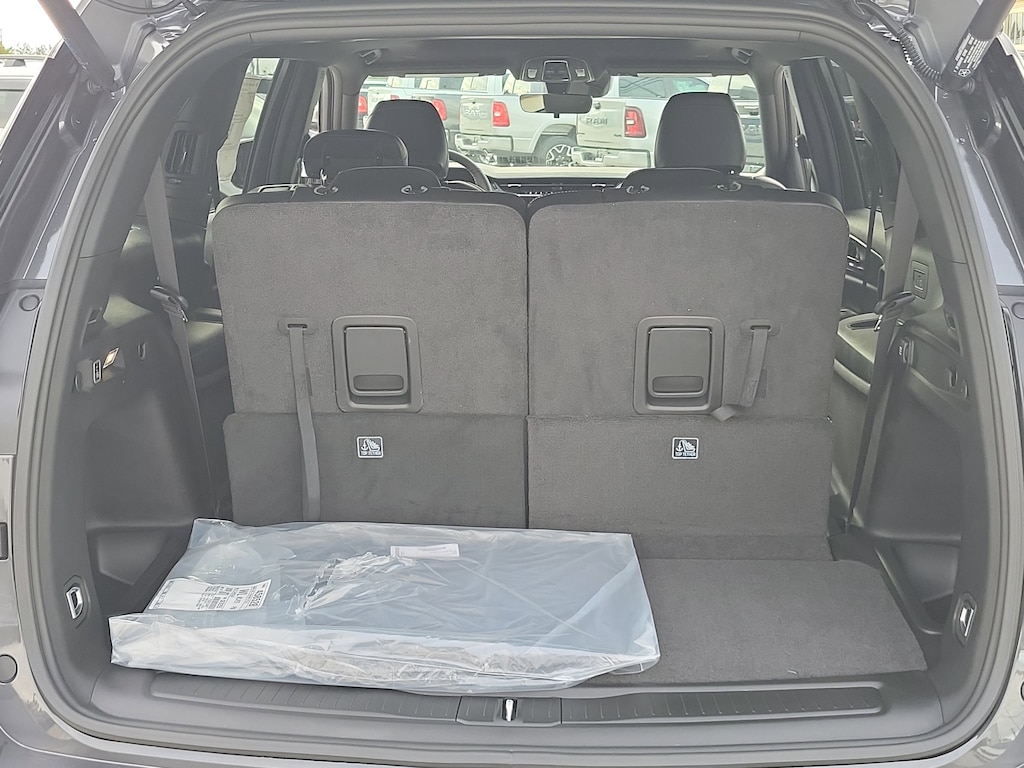 New 2025 Jeep Grand Cherokee L Altitude X Altitude X 4x4