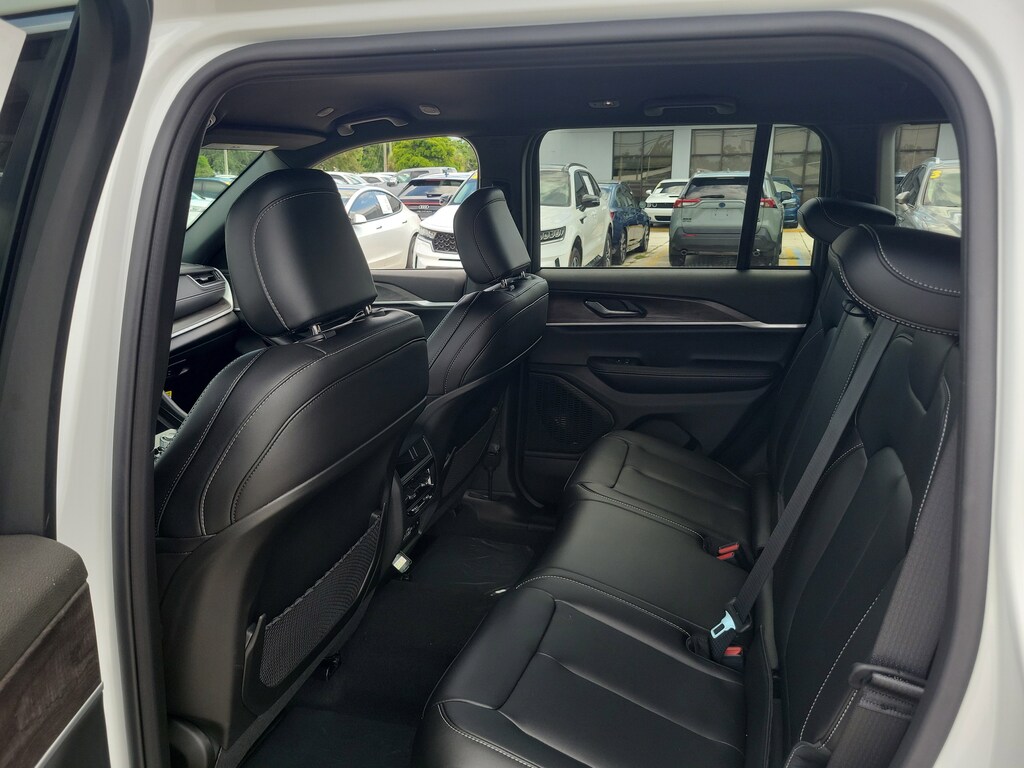 New 2025 Jeep Grand Cherokee Limited Limited 4x4