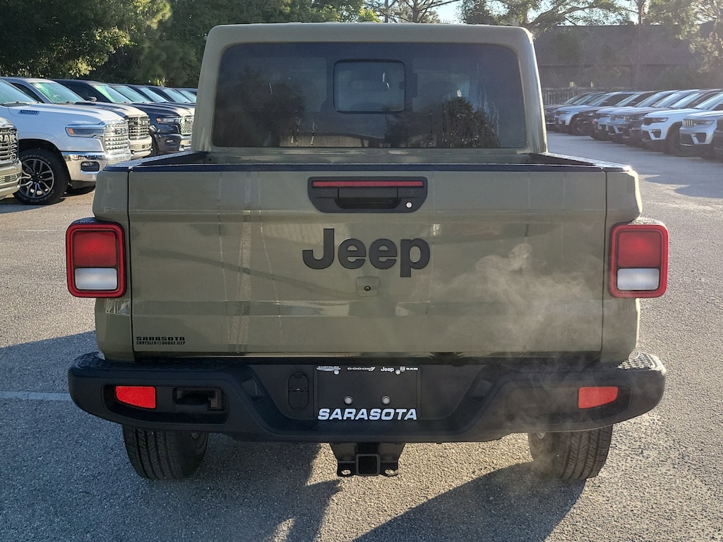 New 2026 Jeep Gladiator Sport S Sport S 4x4