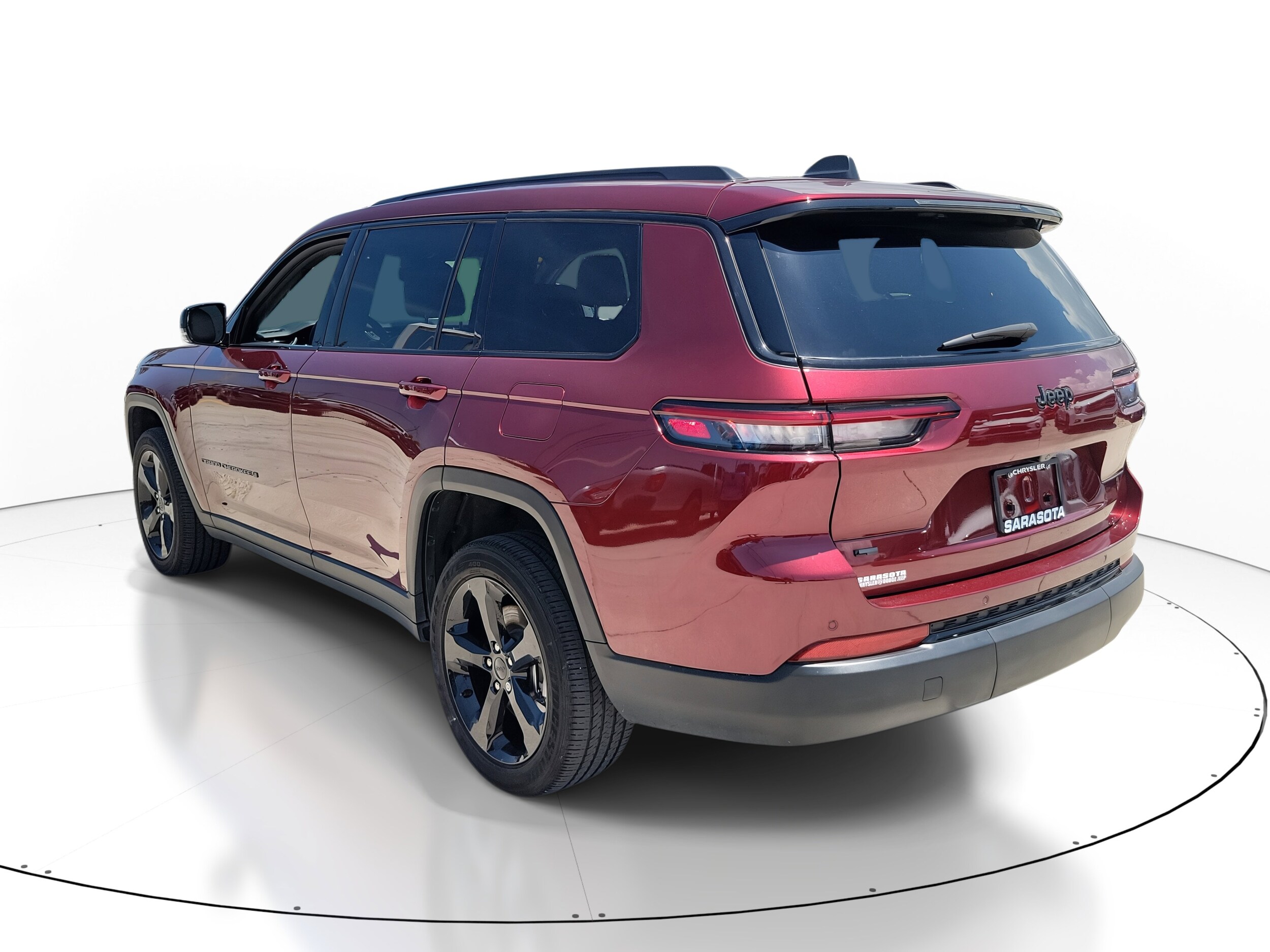 2023 Jeep Grand Cherokee Altitude photo 3