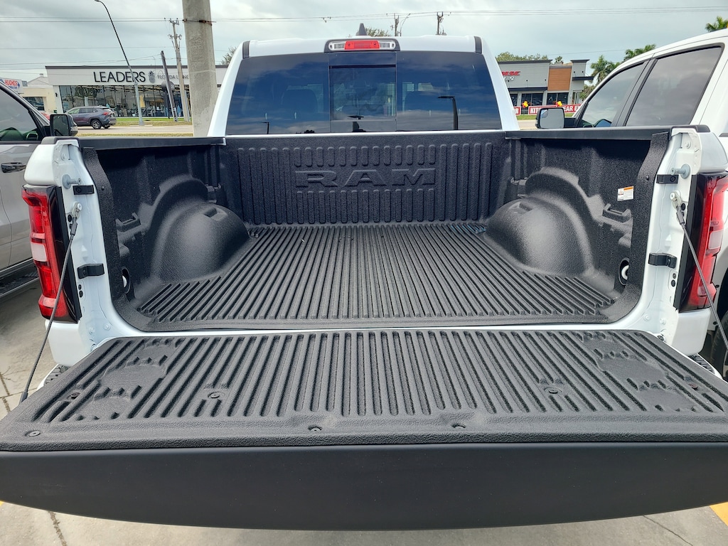 New 2026 Ram 1500 Laramie Laramie 4x2 Crew Cab 57 Box