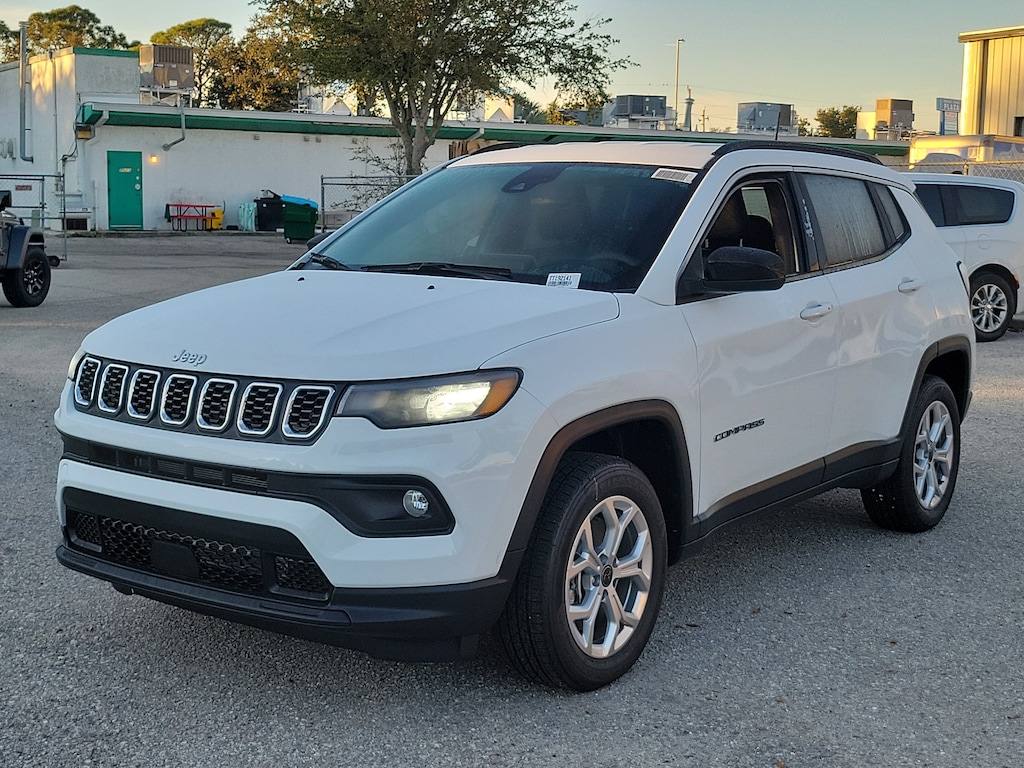 New 2026 Jeep Compass Latitude Latitude 4x4