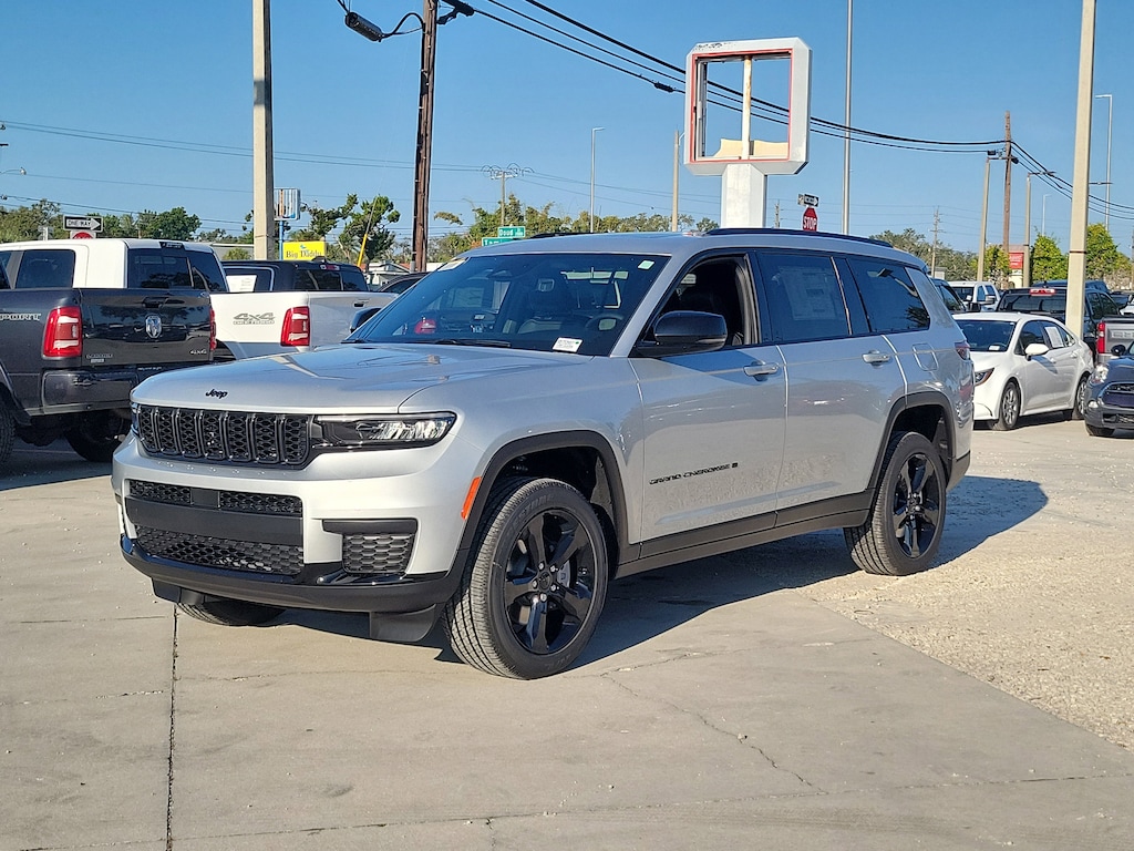 New 2025 Jeep Grand Cherokee L Altitude X Altitude X 4x4