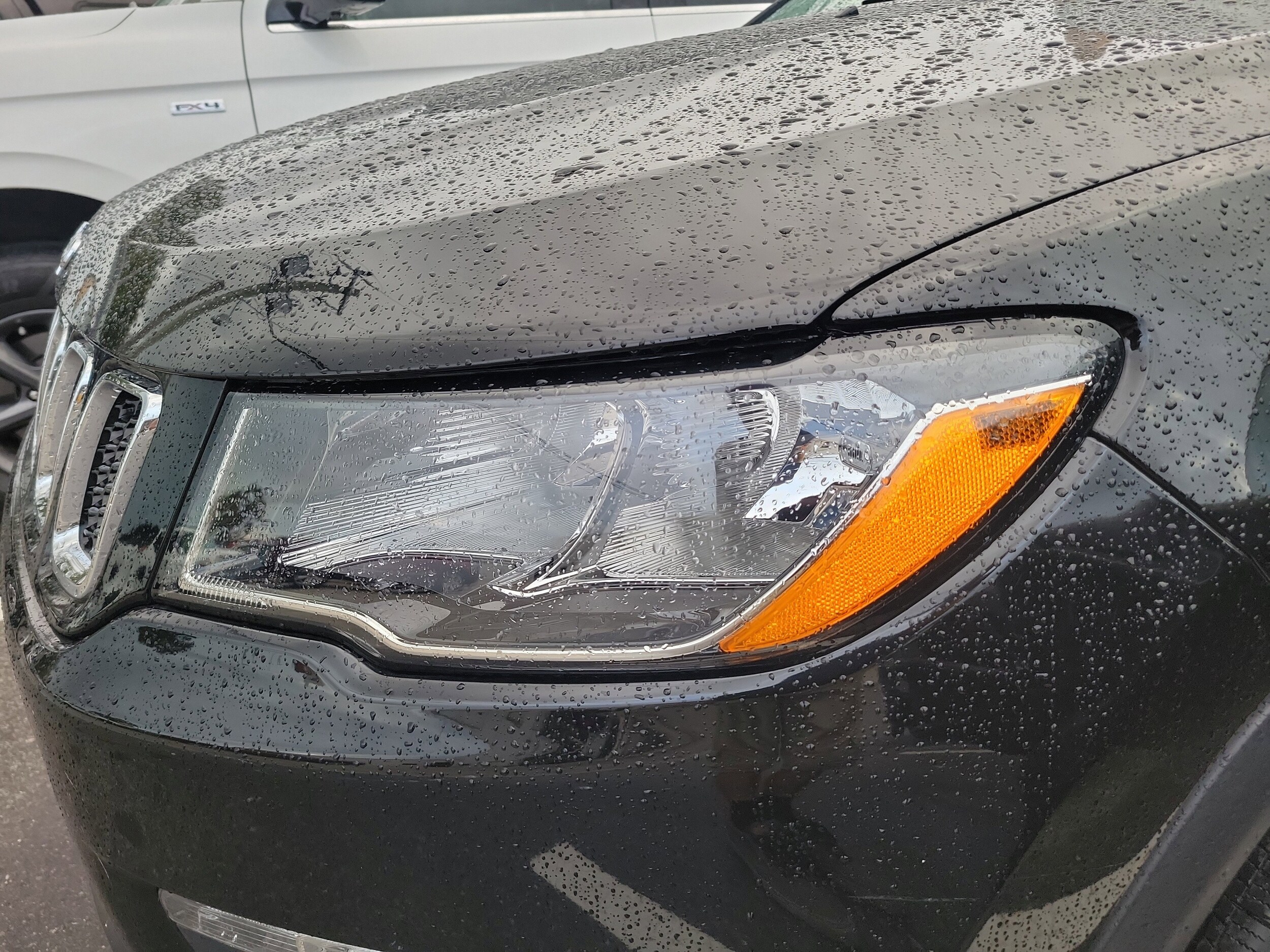 2021 Jeep Compass Latitude photo 2