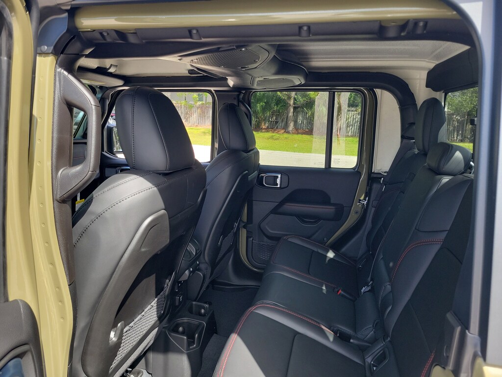 New 2025 Jeep Gladiator Rubicon Rubicon 4x4