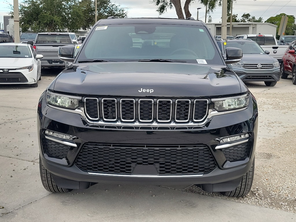 New 2025 Jeep Grand Cherokee Limited Limited 4x2