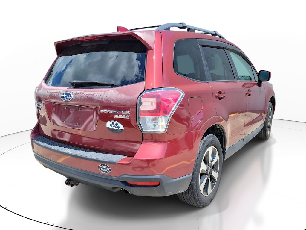 Used 2017 Subaru Forester Premium 2.5i Premium CVT