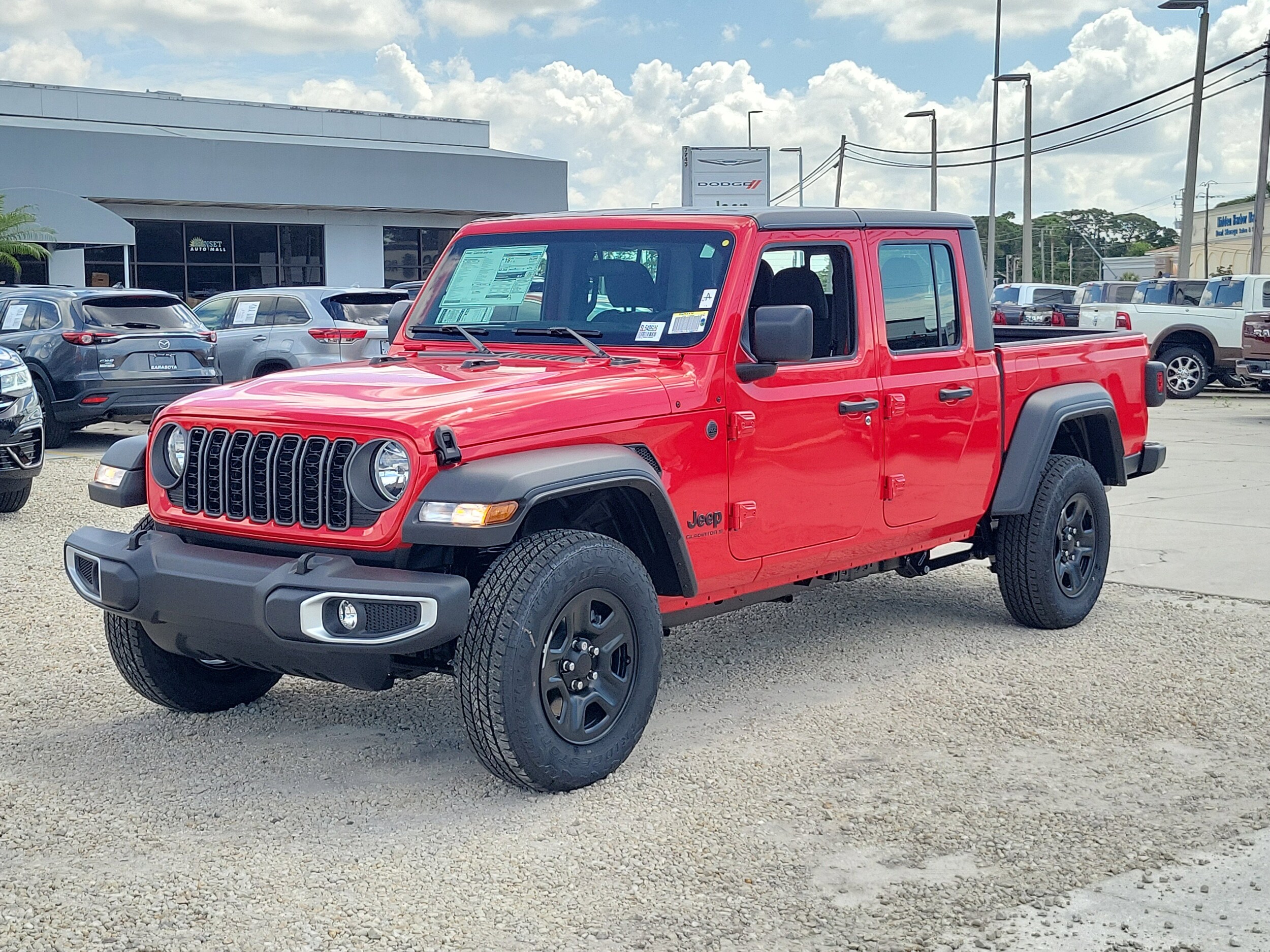 2025 Jeep Gladiator Sport photo 2