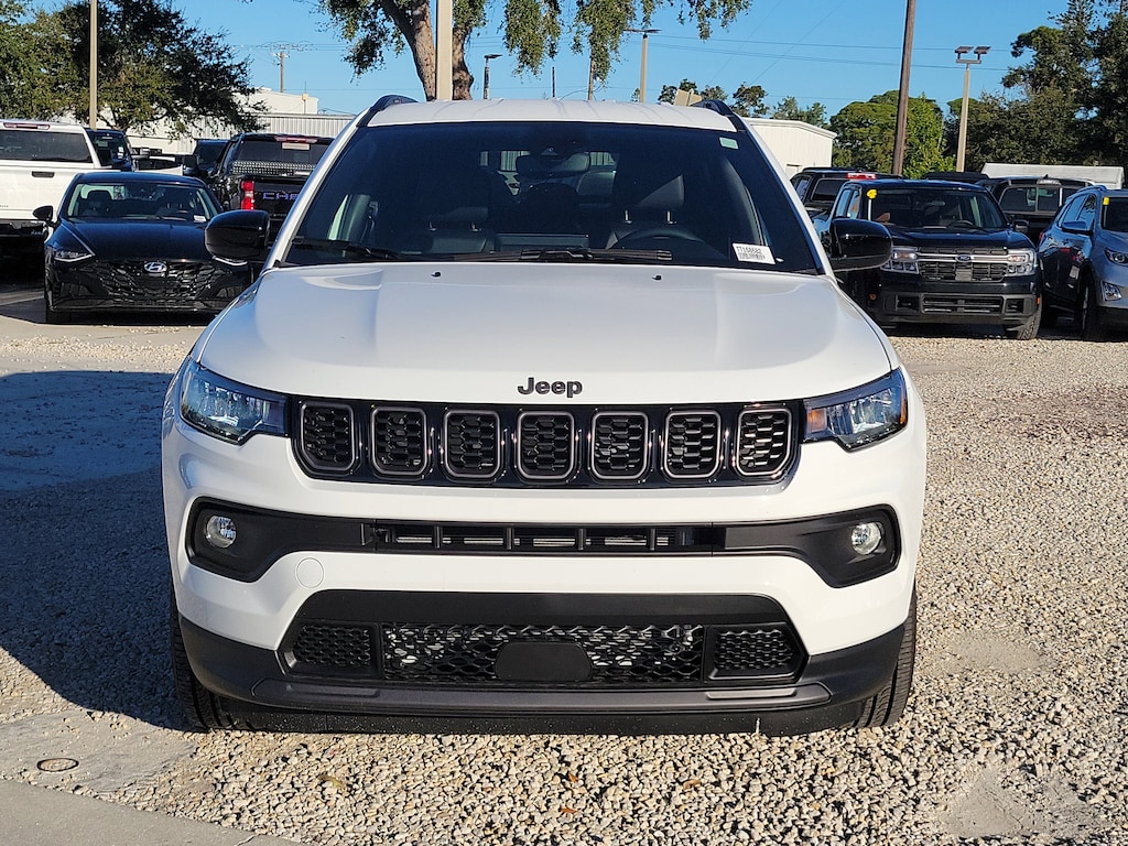 New 2026 Jeep Compass Latitude Altitude Latitude Altitude 4x4