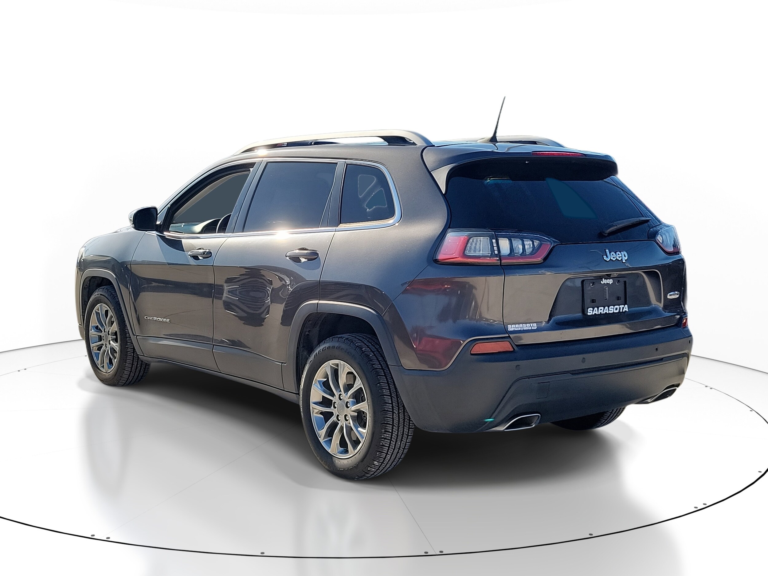 2020 Jeep Cherokee Latitude photo 3