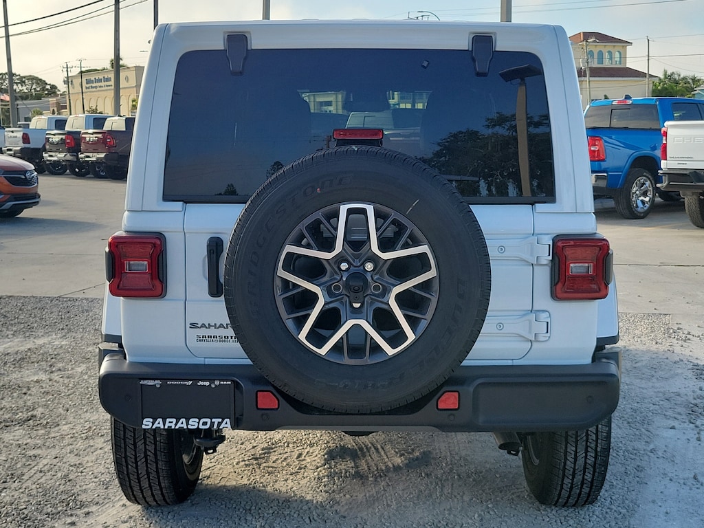 New 2026 Jeep Wrangler Sahara Sahara 4x4