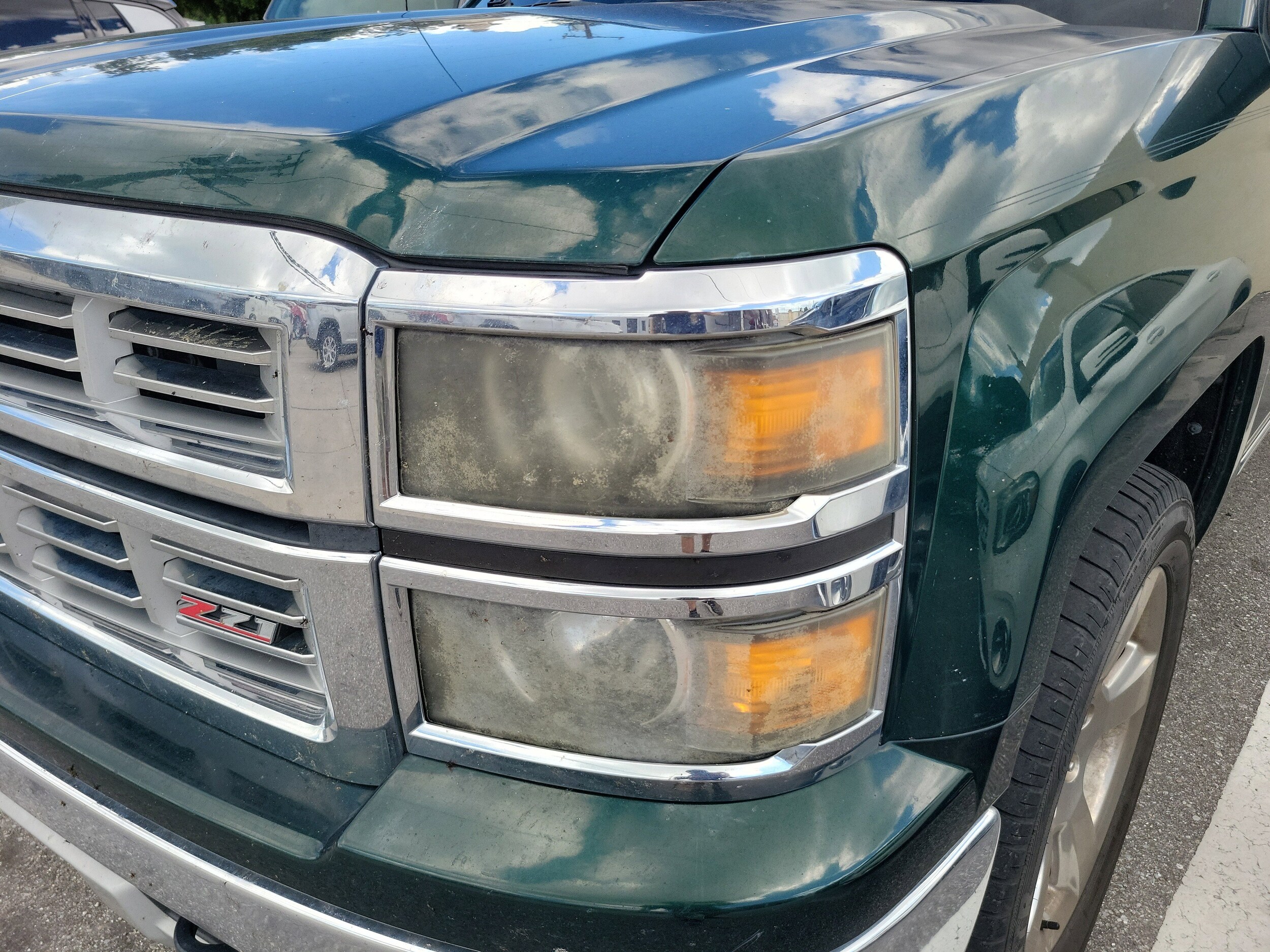 2015 Chevrolet Silverado 1500 LTZ photo 3