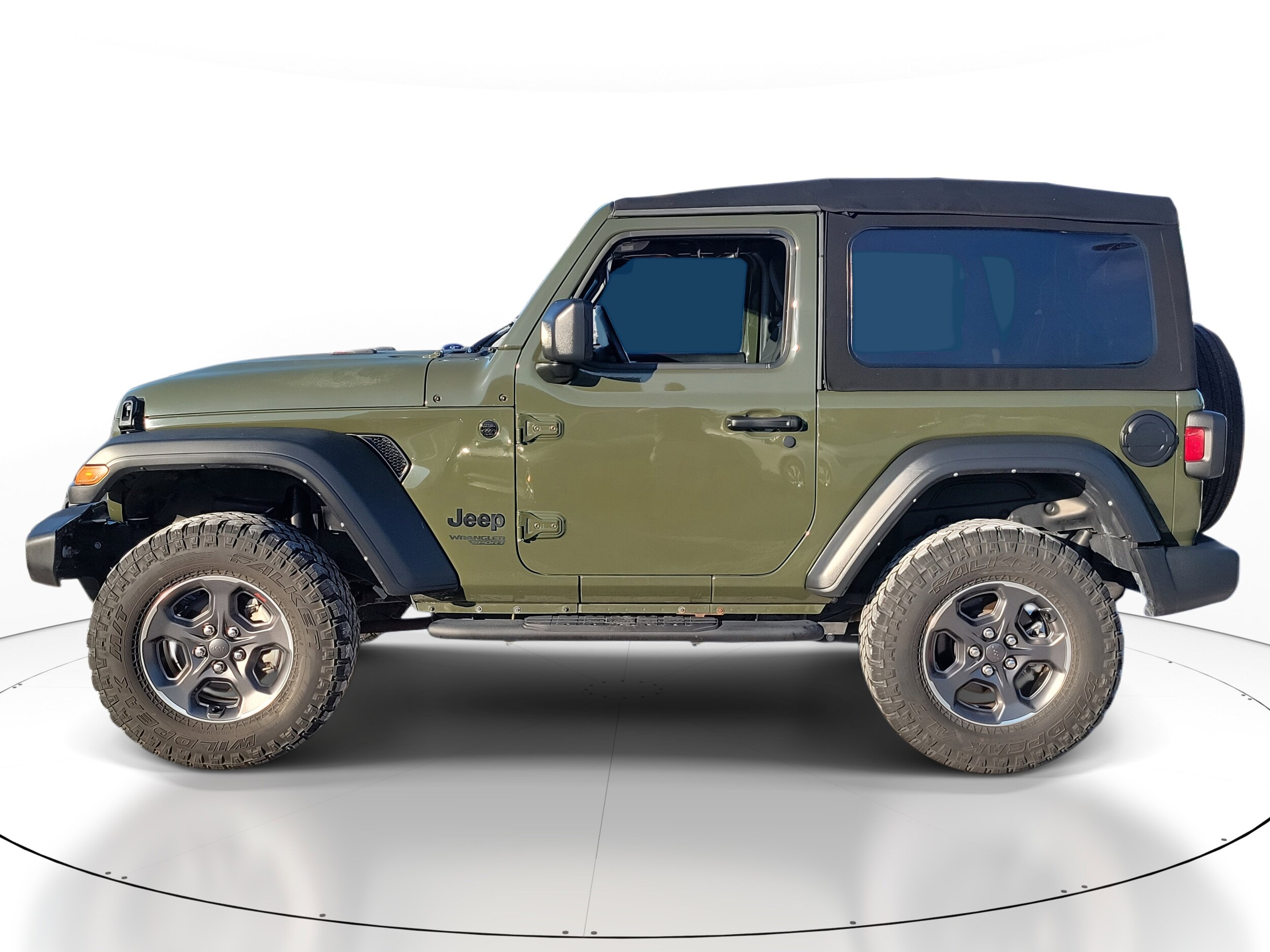 2021 Jeep Wrangler Sport S photo 2