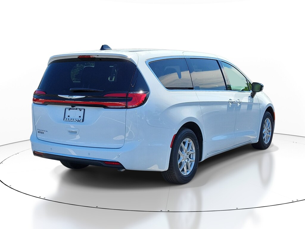 New 2026 Chrysler Pacifica Select Select FWD