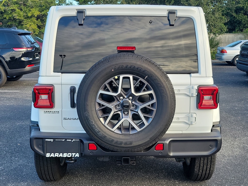 New 2026 Jeep Wrangler Sahara Sahara 4x4