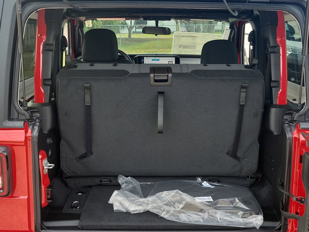 New 2026 Jeep Wrangler Sport Sport 4x4